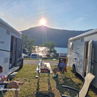 campery asone - IMG-20241118-WA0171